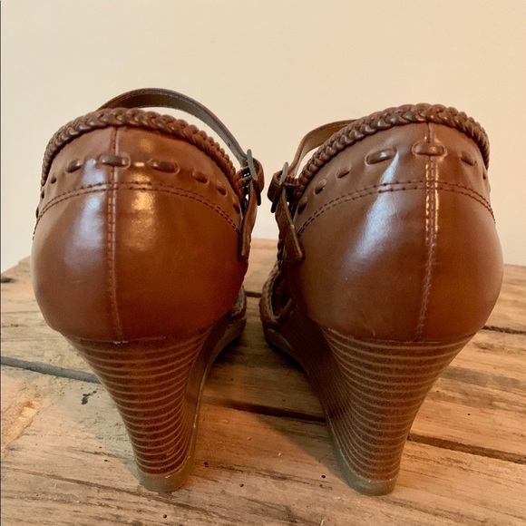 Bongo Wedges - Picture 5 of 6